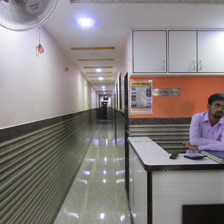 Hotel Royal Residency Mumbai Exterior photo